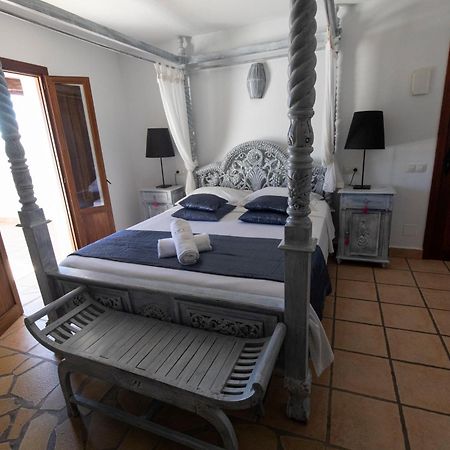 Buenavista Suites Hotel Boutique Santa Eulària des Riu Εξωτερικό φωτογραφία